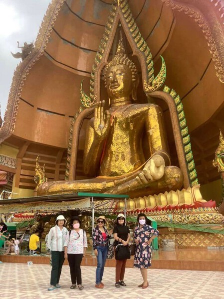 Bestvan-Rental.com บริการรถตู้เช่า-เหมาทั่วไทย Vip 10 ที่นั่ง และ 13 ที่นั่ง (13)