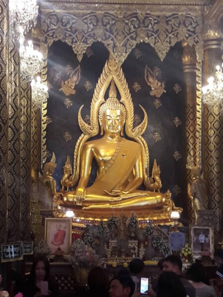 easytravel-van.com-บริการ-เช่า-เหมา-รถตู้-Vip-10-ที่นั่ง-และ-13-ที่นั่ง-ด้วยรถคุณภาพ-การทำความสะอาด-41