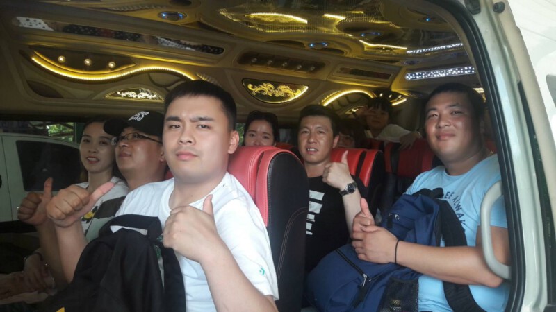 easytravel-van.com-บริการ-เช่า-เหมา-รถตู้-Vip-10-ที่นั่ง-และ-13-ที่นั่ง-ด้วยรถคุณภาพ-การทำความสะอาด-52